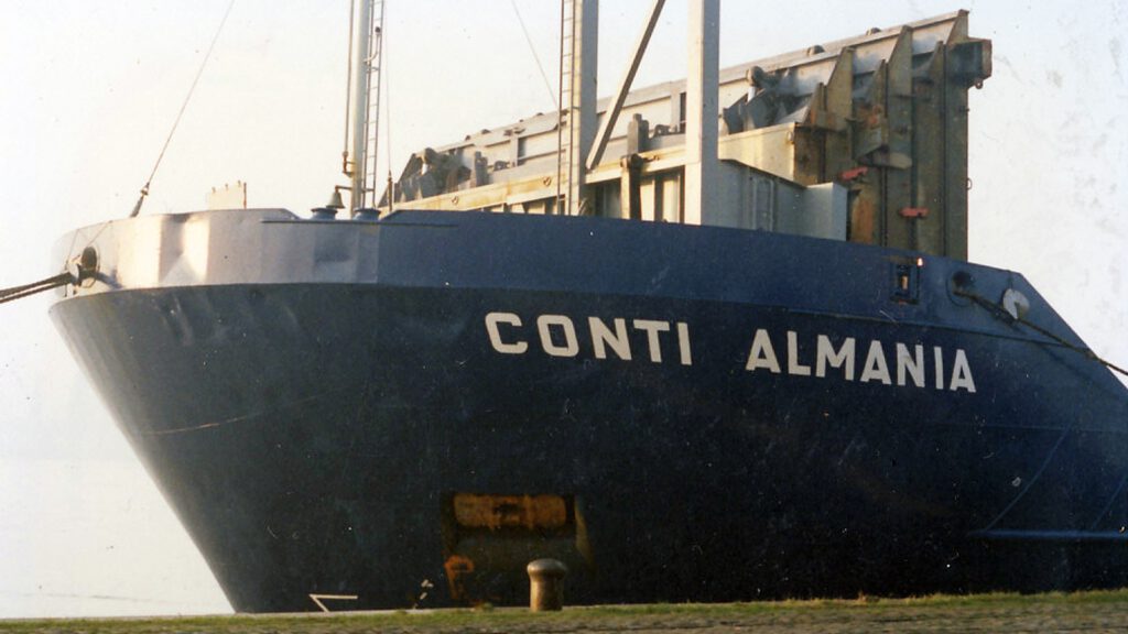 Conti Almania im Hafen von Antwerpen